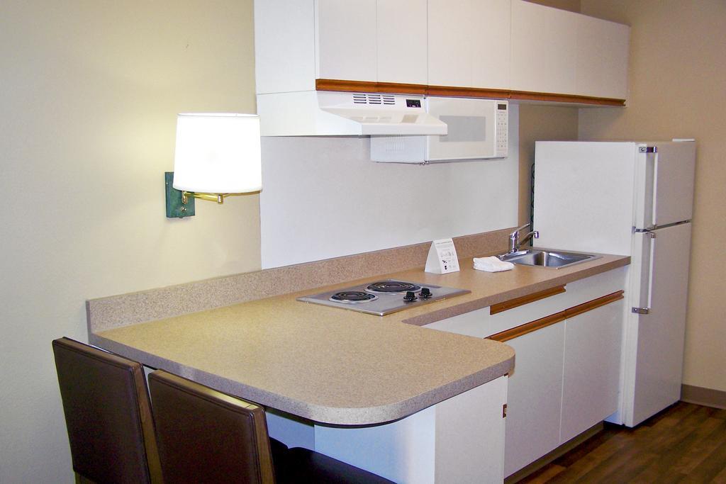 Auburn Hills Extended Stay Inn Zewnętrze zdjęcie