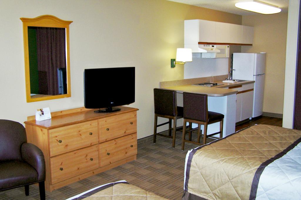 Auburn Hills Extended Stay Inn Zewnętrze zdjęcie