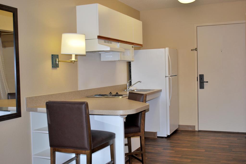 Auburn Hills Extended Stay Inn Zewnętrze zdjęcie