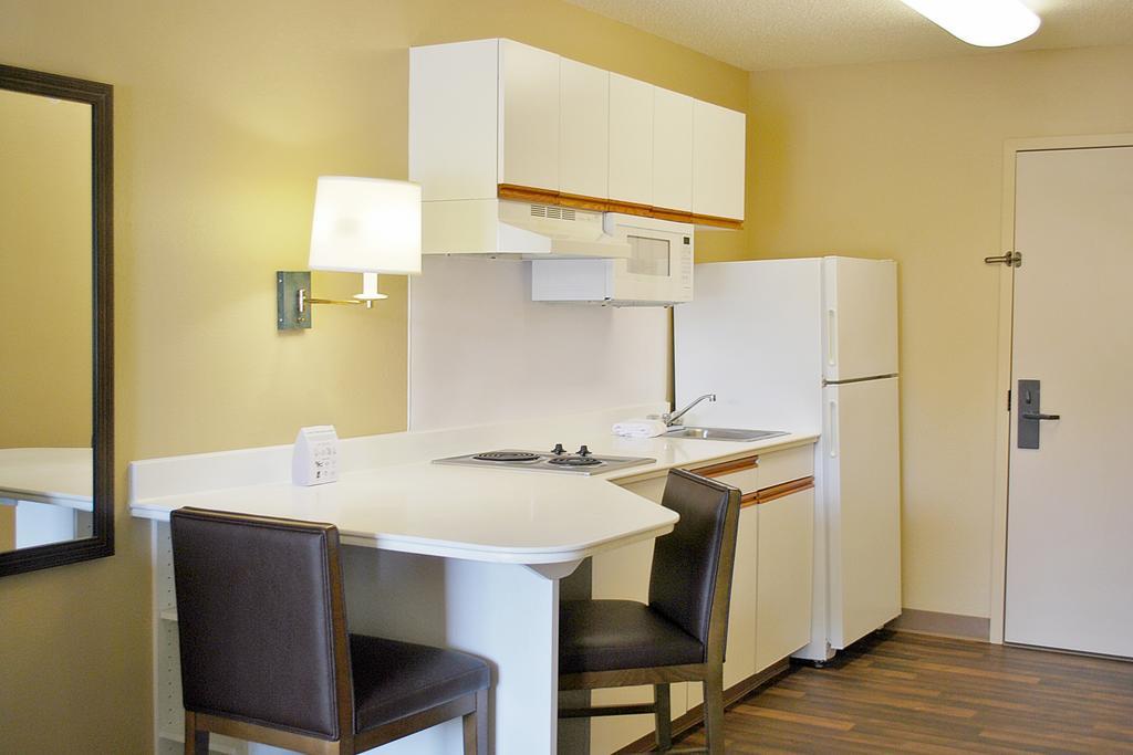 Auburn Hills Extended Stay Inn Zewnętrze zdjęcie